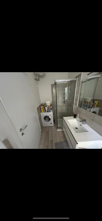 Baracca 7 Apartment Bolonia Zewnętrze zdjęcie